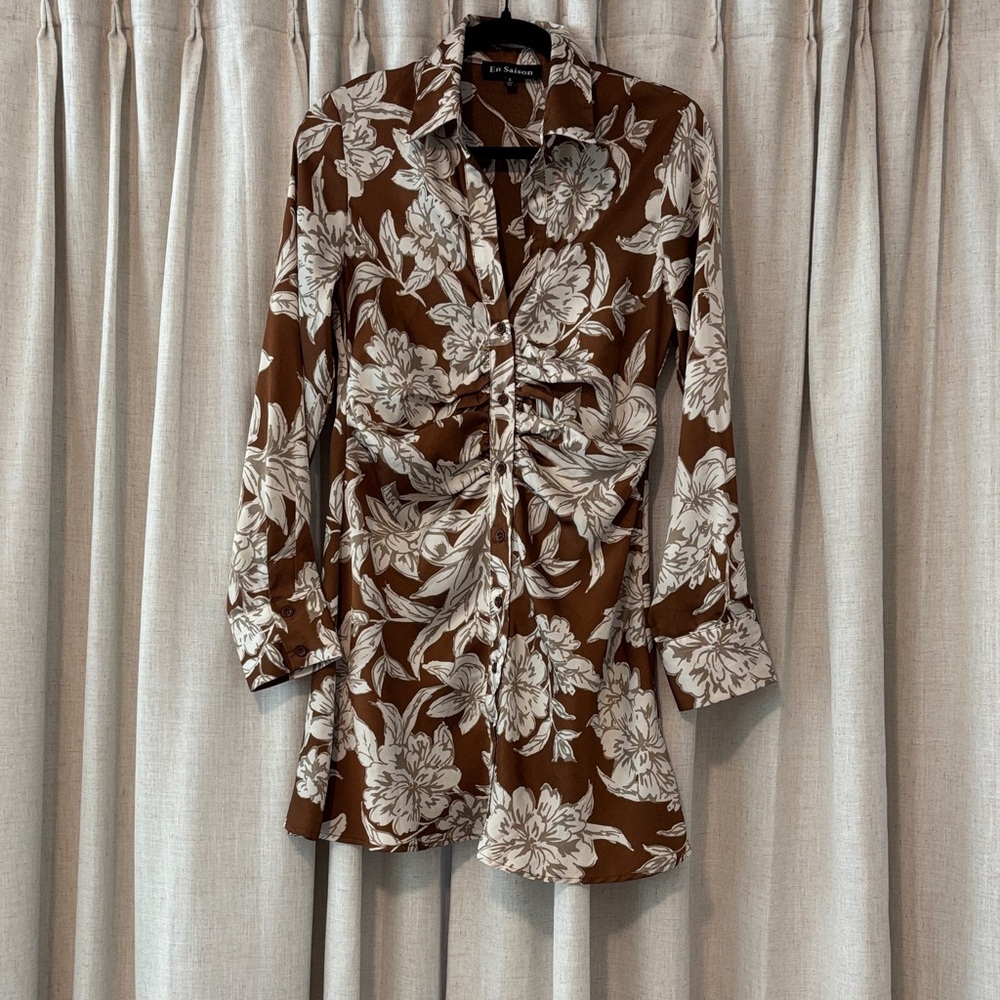 En Saison Brown and White Floral Mini Dress